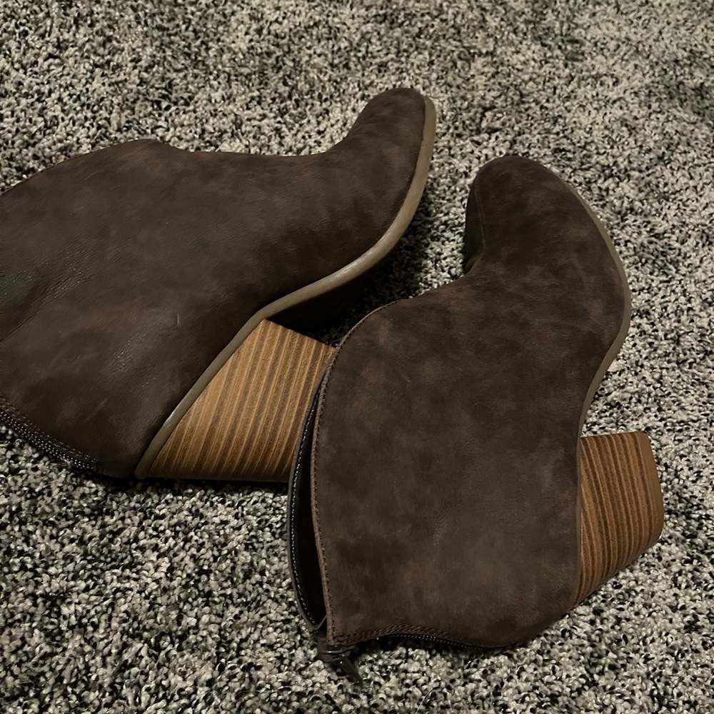 A2 boots. #4 - Picture 3 of 7